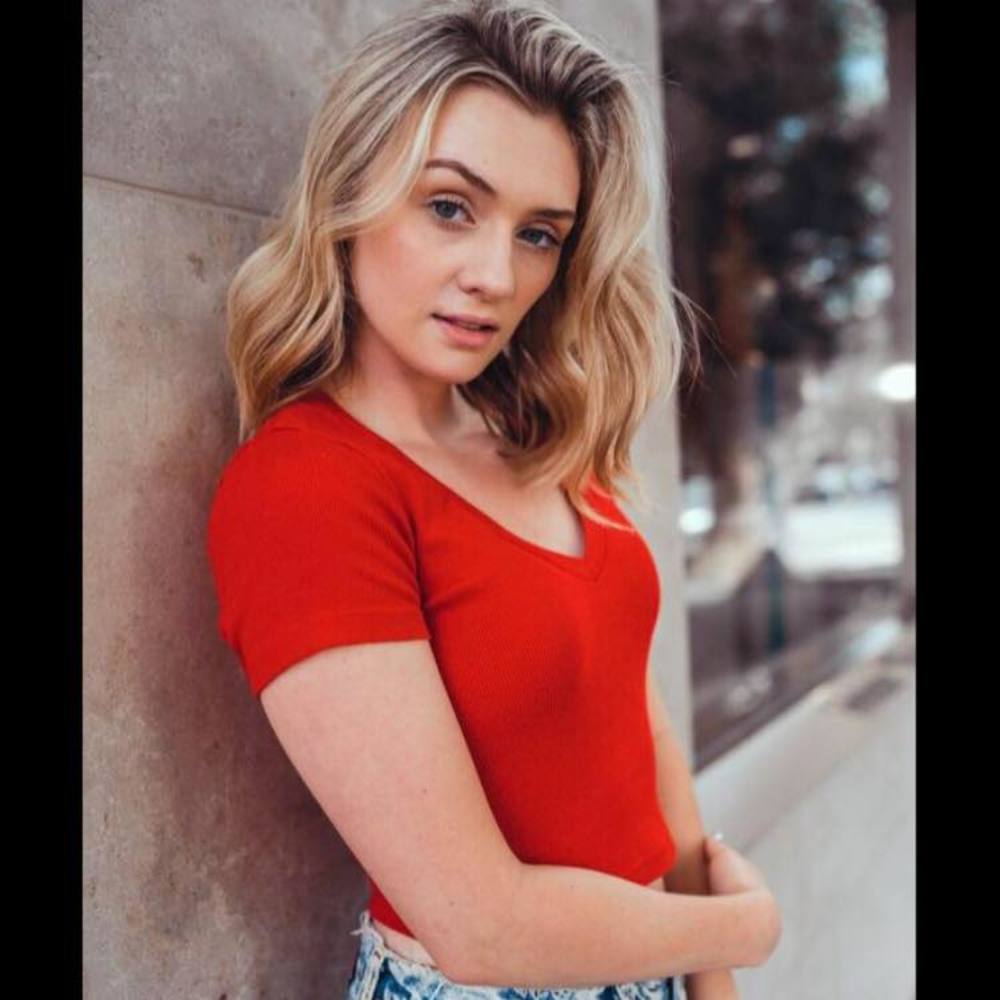 Meet your Posher, Sara